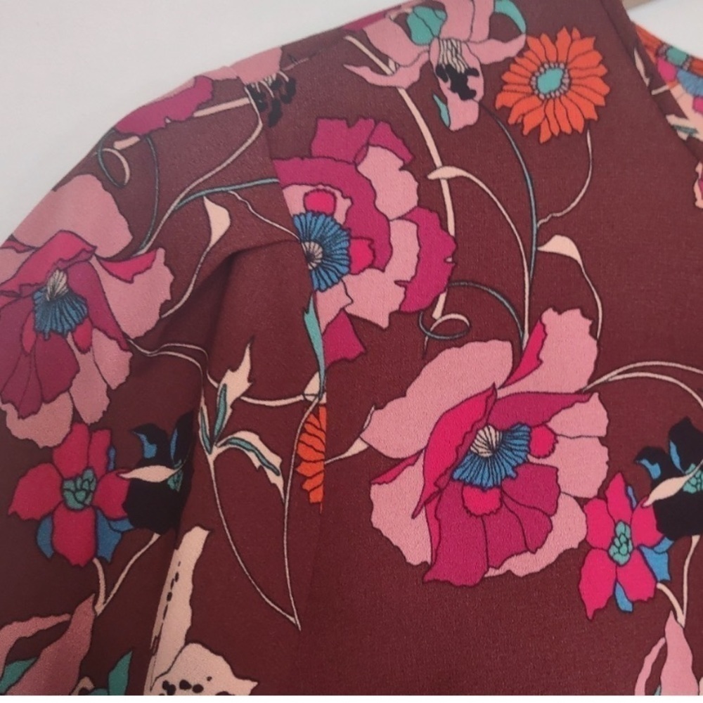 Wilfred Aritzia Floralt Silk-Trim Cropped Flutter Sleeve Blouse - Size Small - Picture 9 of 9